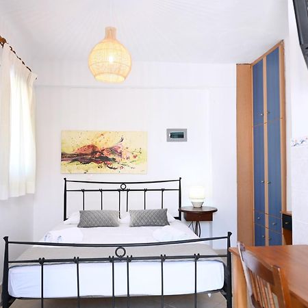 Oneiro Rooms Kythnos Kanala ภายนอก รูปภาพ