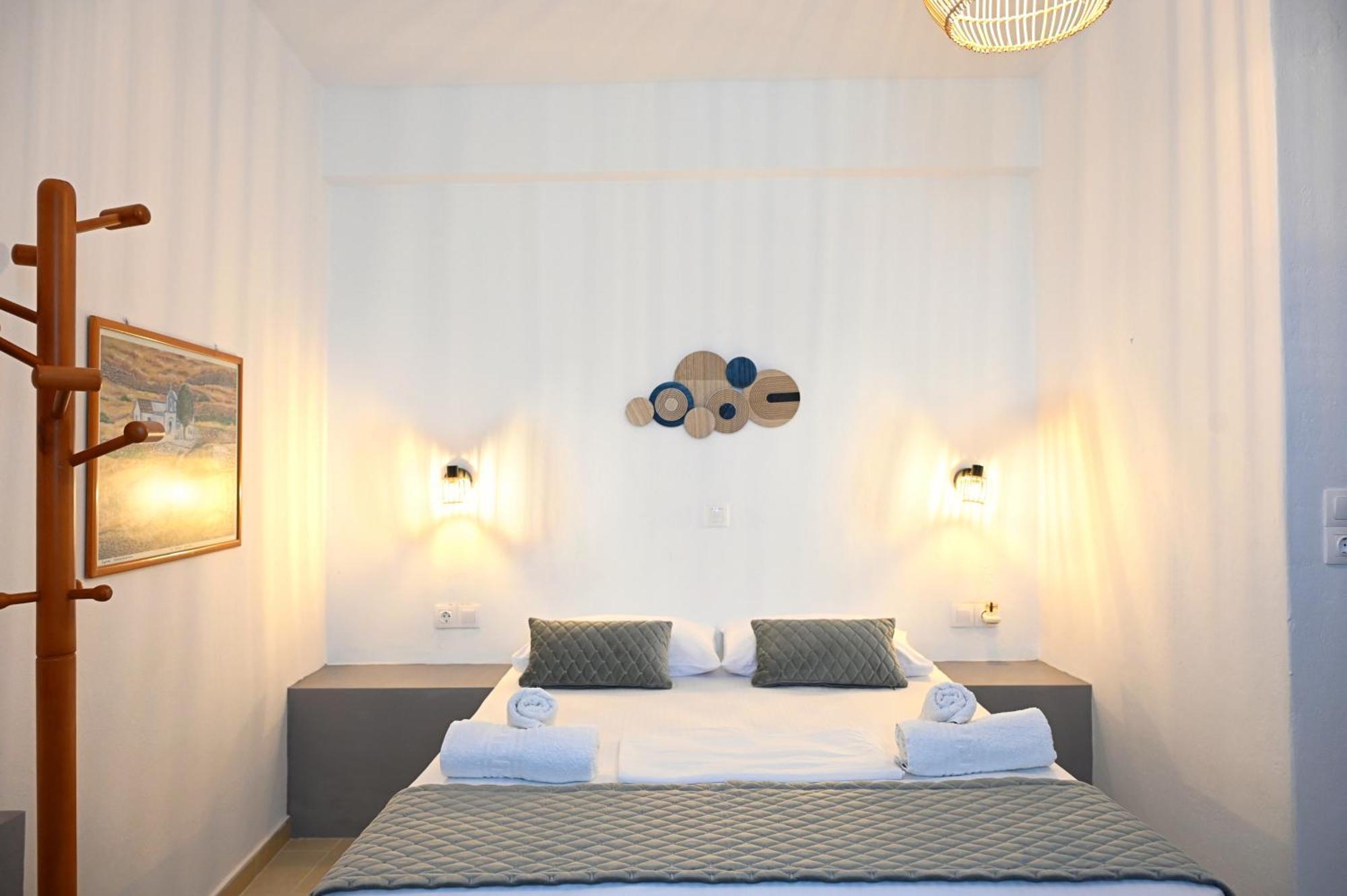 Oneiro Rooms Kythnos Kanala ภายนอก รูปภาพ