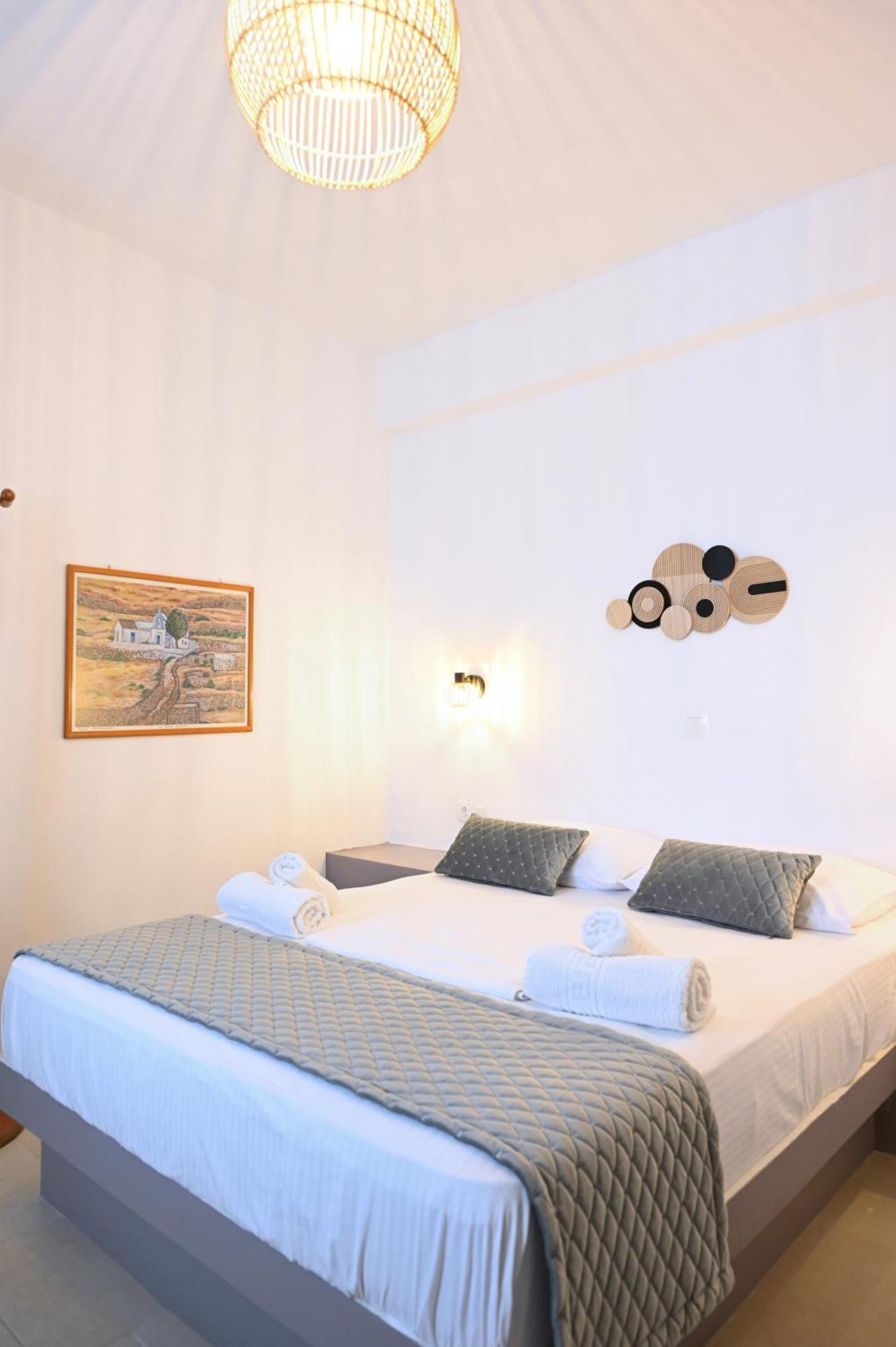 Oneiro Rooms Kythnos Kanala ภายนอก รูปภาพ