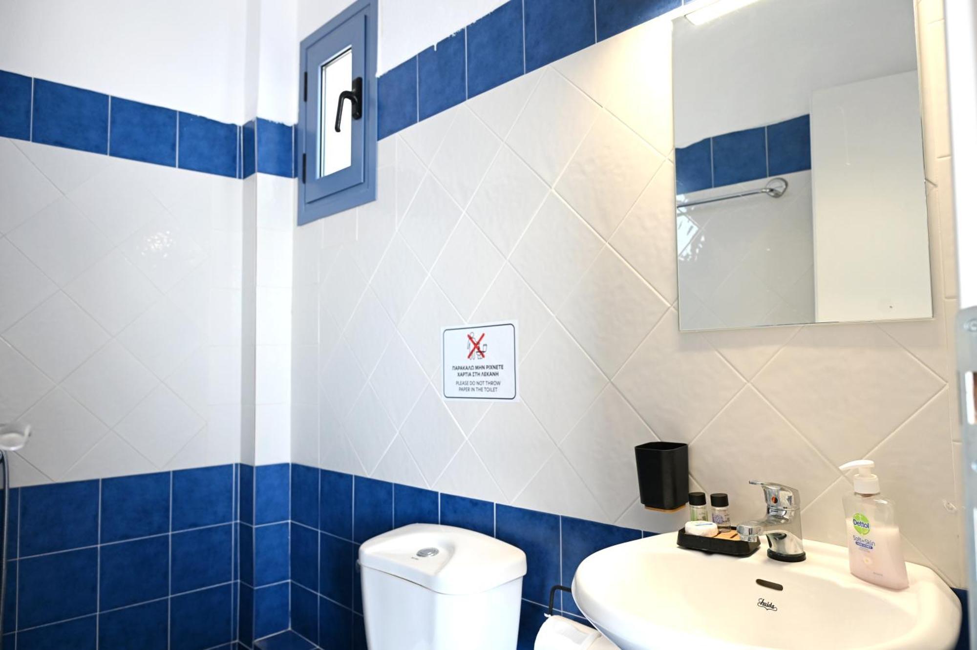 Oneiro Rooms Kythnos Kanala ภายนอก รูปภาพ